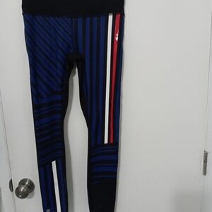 Athleta Bold Striped Stretch Leggings XS Zip Up Pocket On waistband in back
